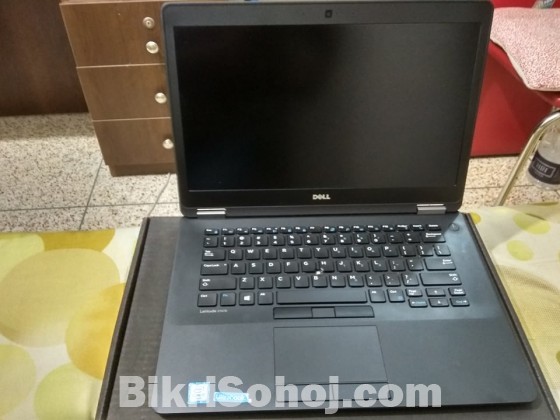 Dell Latitude E7470 i7 6th Gen, 8Gb Ram, 256 m.2 SSD, 14.1